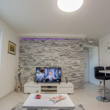 S & V Deluxe Apartments Dubrovnik Exterior photo