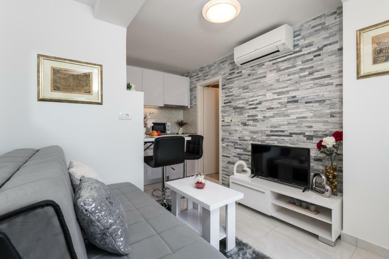 S & V Deluxe Apartments Dubrovnik Exterior photo