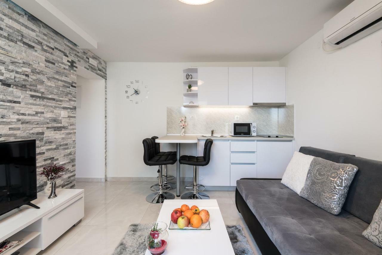 S & V Deluxe Apartments Dubrovnik Exterior photo